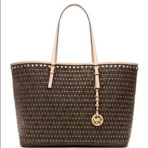MICHAEL KORS Studded Jet Set Tote🔐